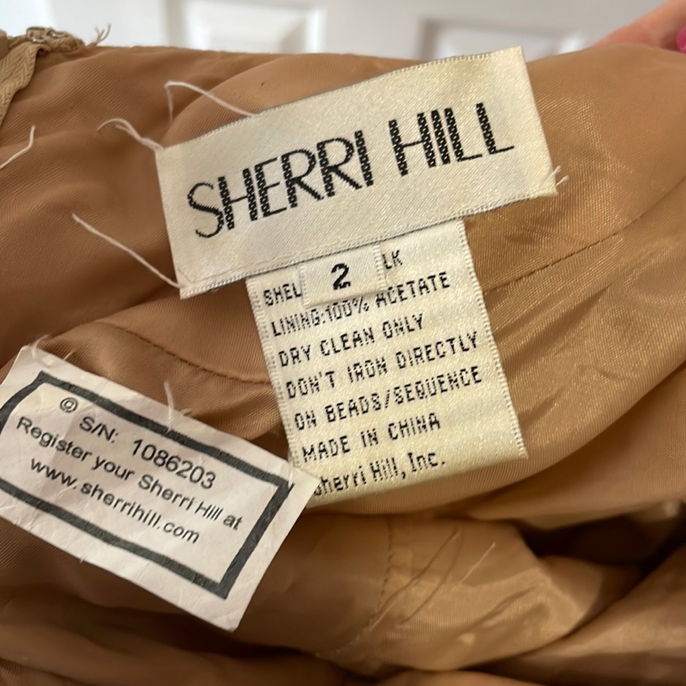 TRUNK SHOW CUSTOM SHERRI HILL PROM